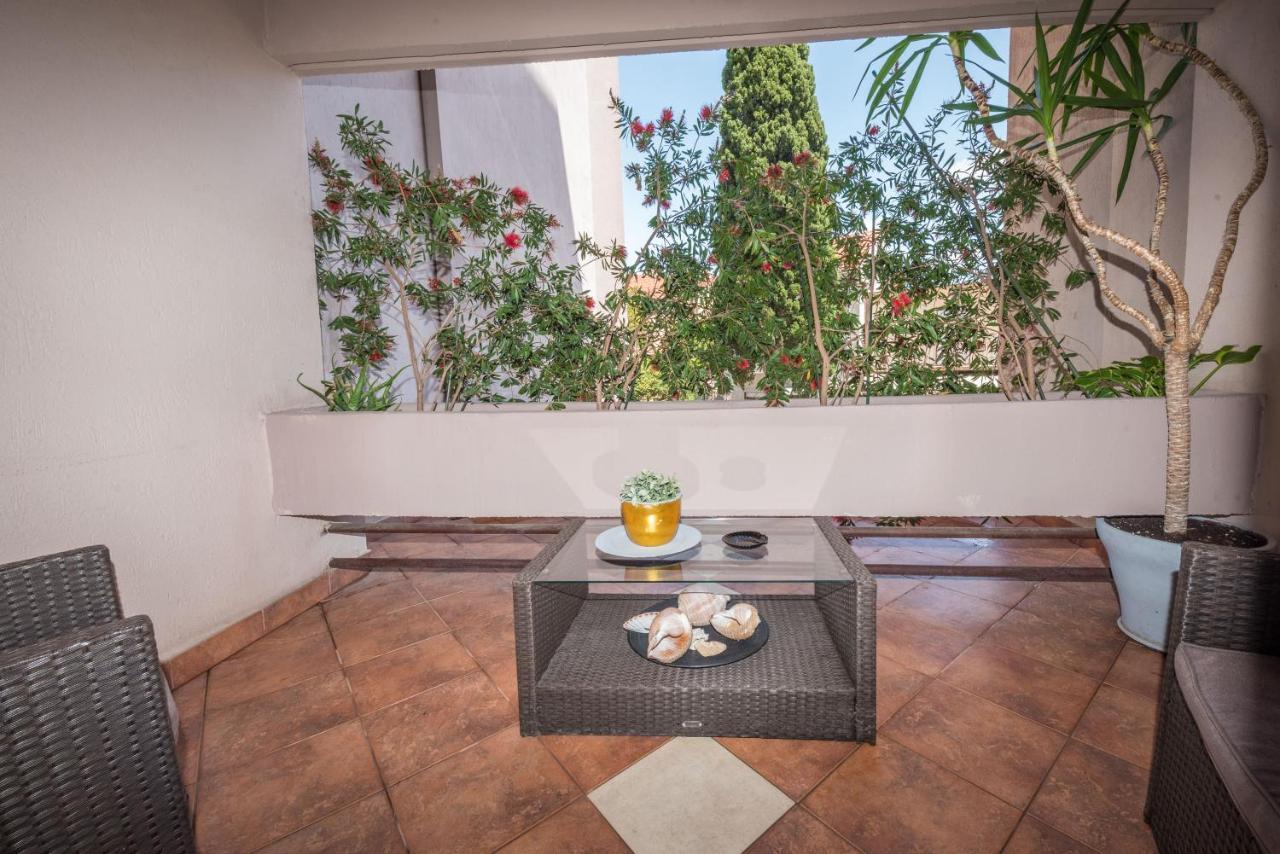Apartament Marina Yacht *