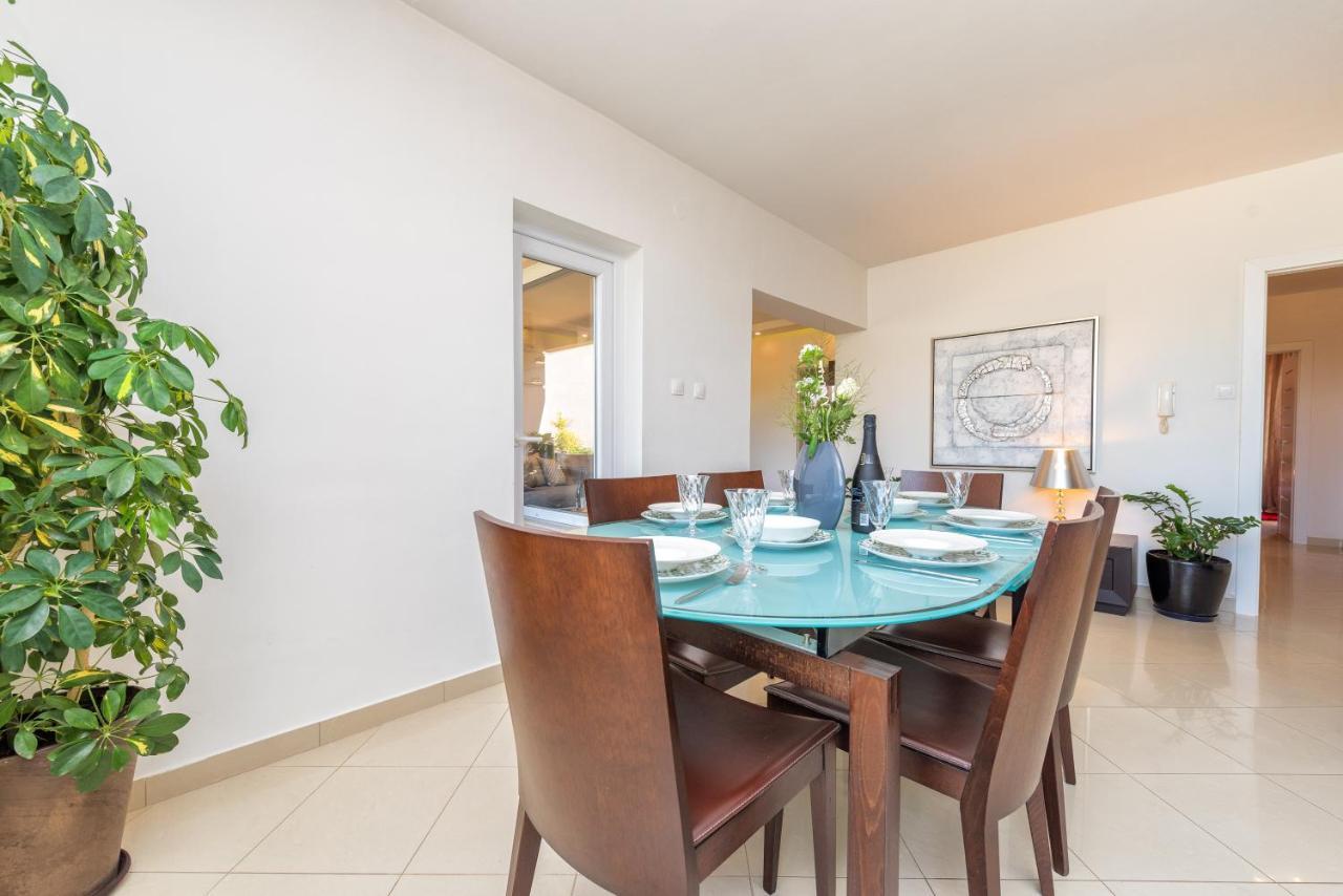Marina Yacht Apartament Zadar