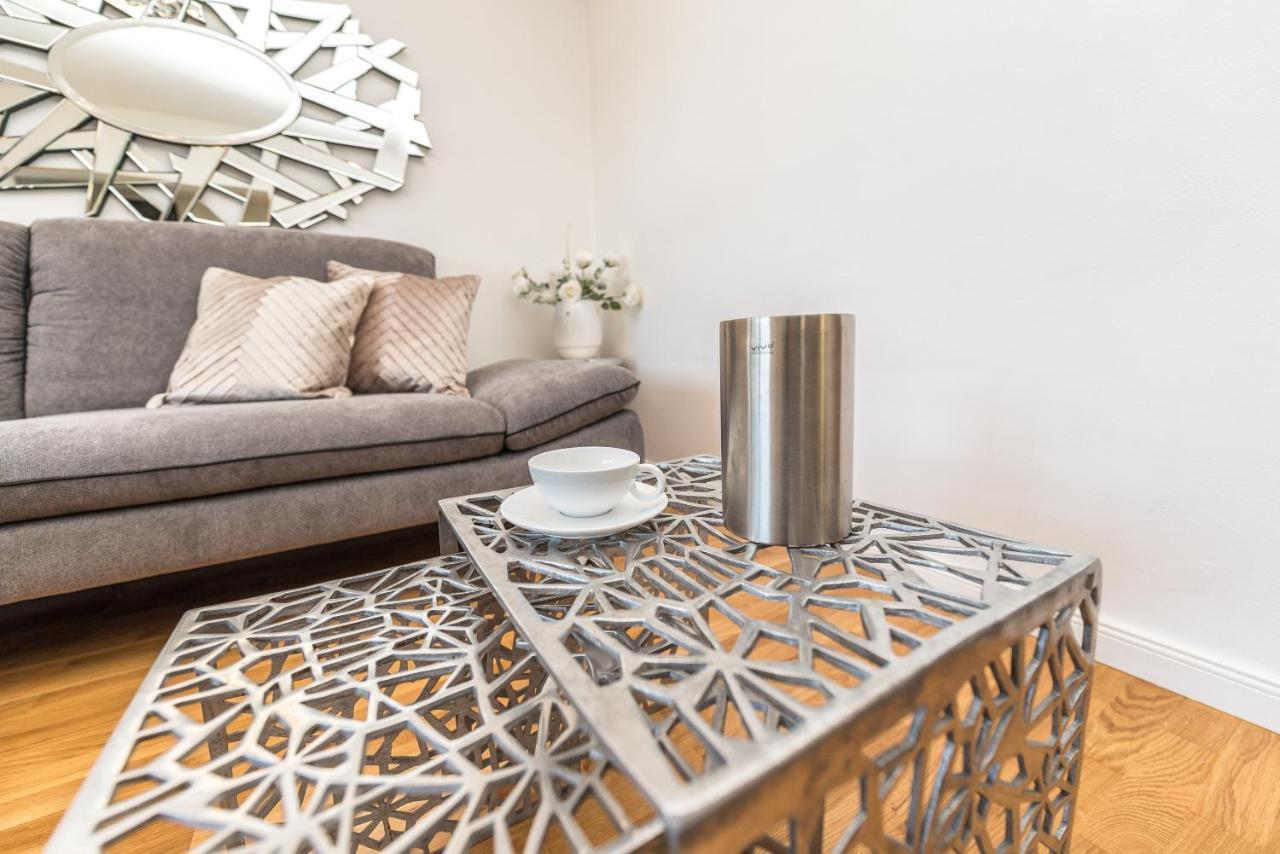 Apartament Marina Yacht *
