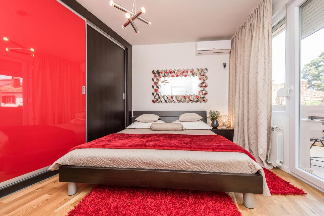 Marina Yacht Apartment *