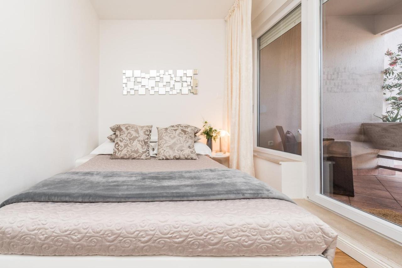 Marina Yacht Apartment Zadar