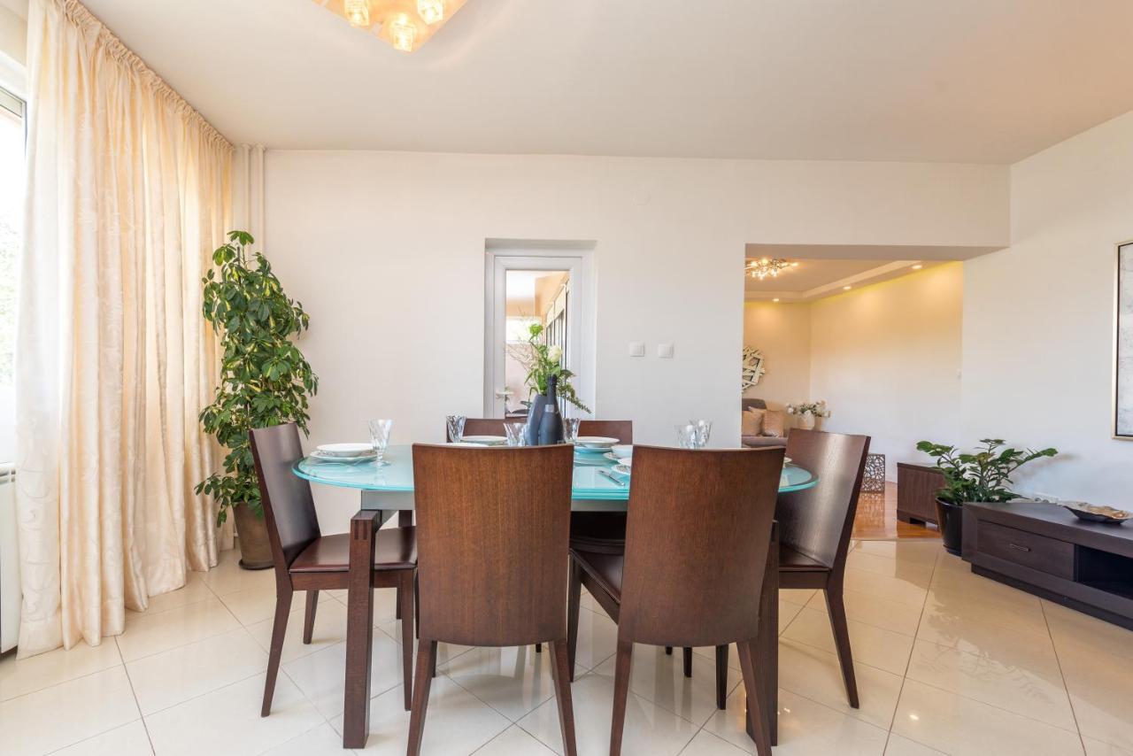 Marina Yacht Apartment *